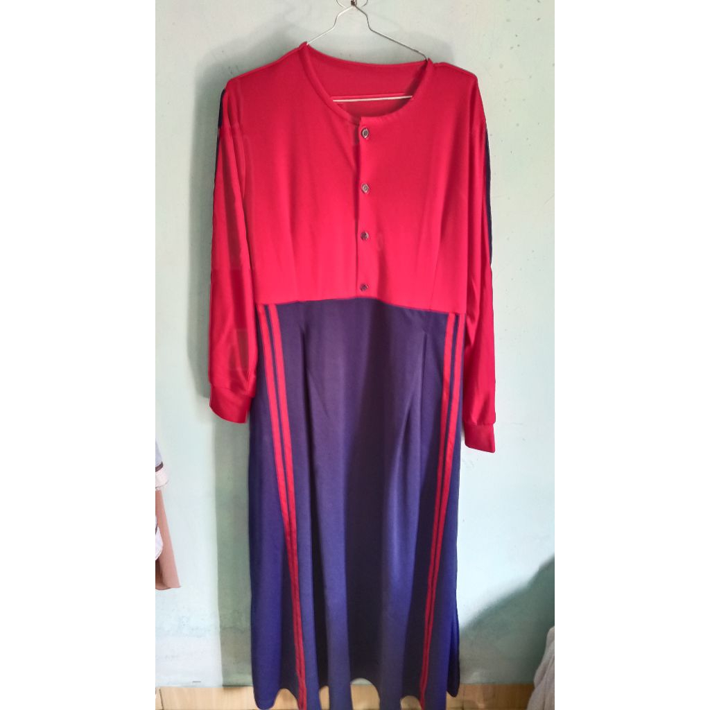 Preloved Set Gamis Olahraga by Syifa Sport