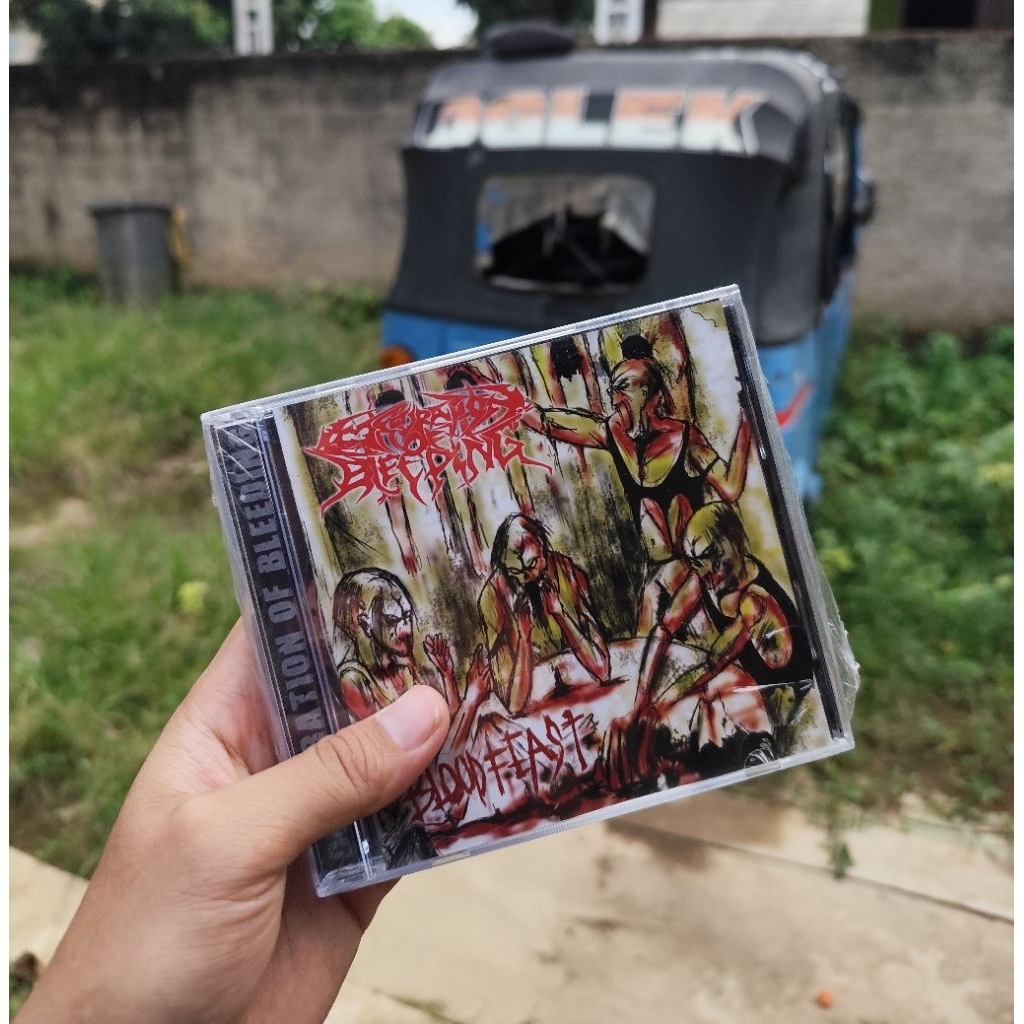 CD CORPORATION OF BLEEDING - BLOOD FEAST