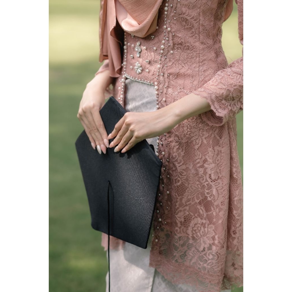 Set Kebaya Payet Rose Gold dan Songket Preloved