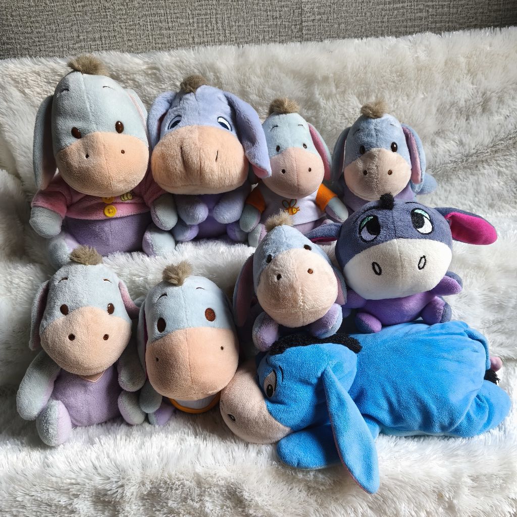 BONEKA EYORE TEMAN WINNIE THE POOH. BONEKA ORIGINAL DISNEY. Boneka eeyore tiduran