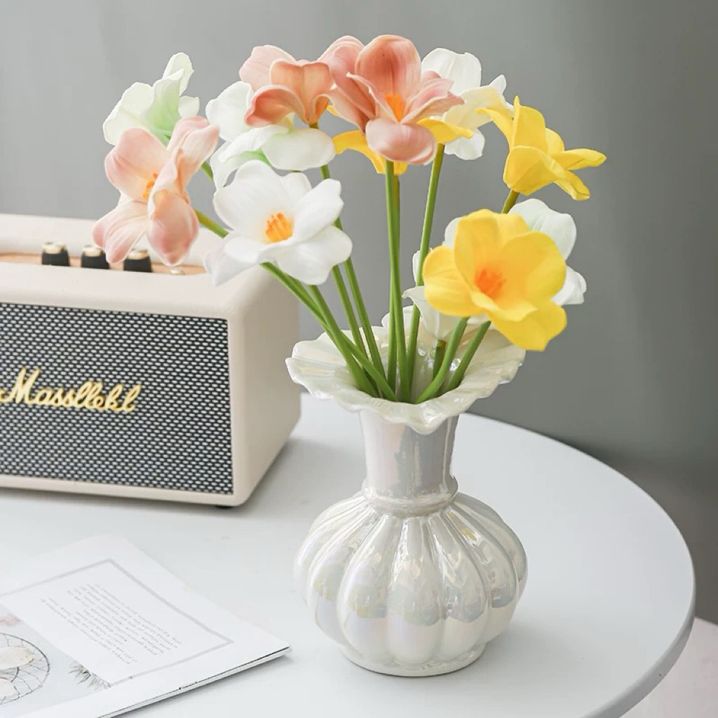 Vas Bunga Keramik Cecilia / Vas bunga keramik Glossy