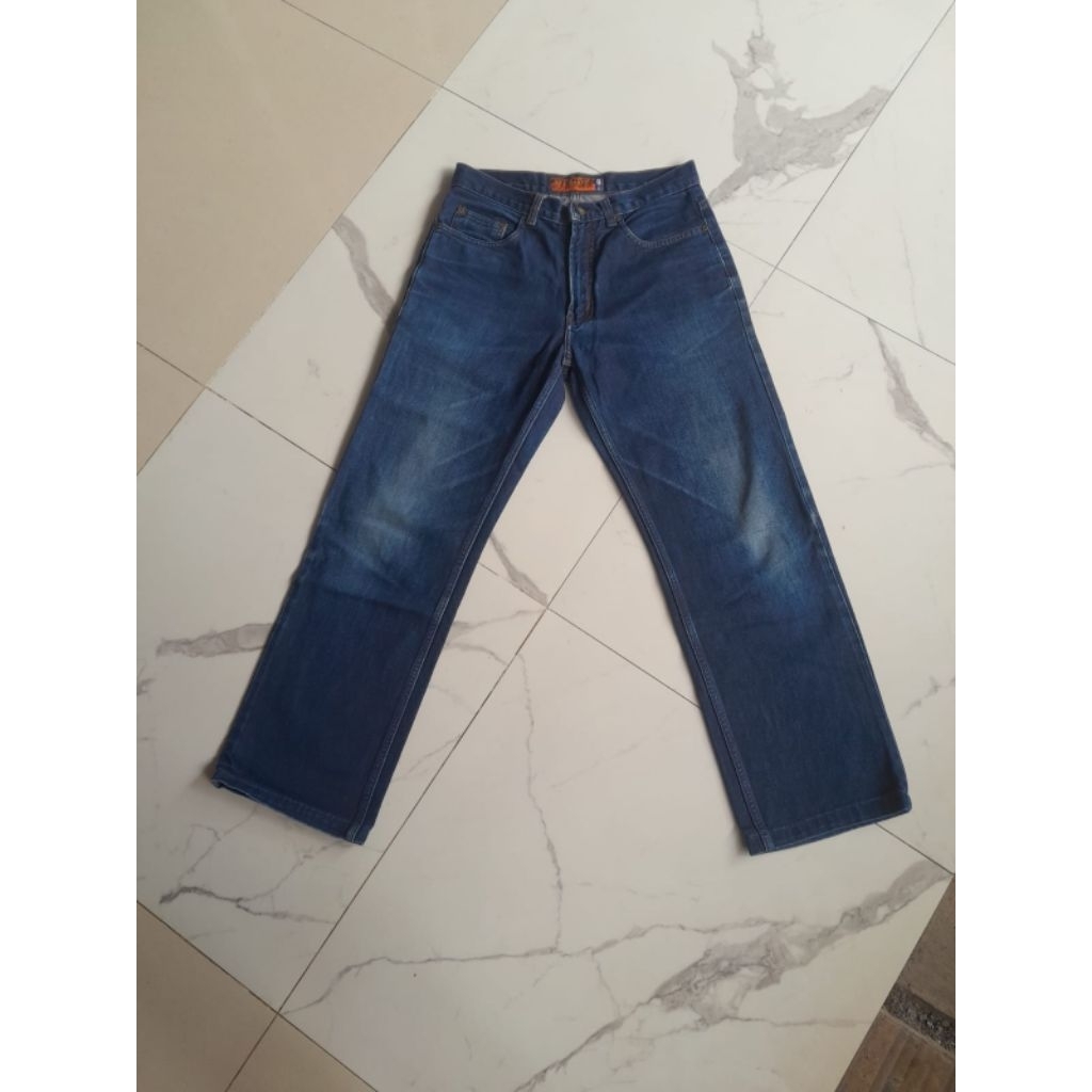 CELANA JEANS JIMMY AND MARTIN