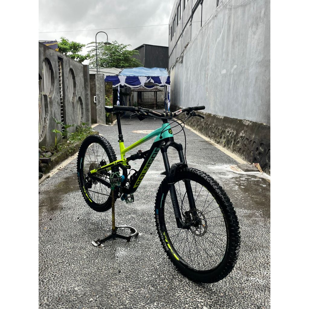 POLYGON SISKIU T7 M/27.5 BAGUS GAN