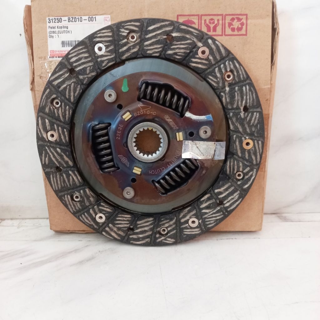 Plat kampas kopling daihatsu Xenia 1.0 DAIHATSU 31250-BZ010-001