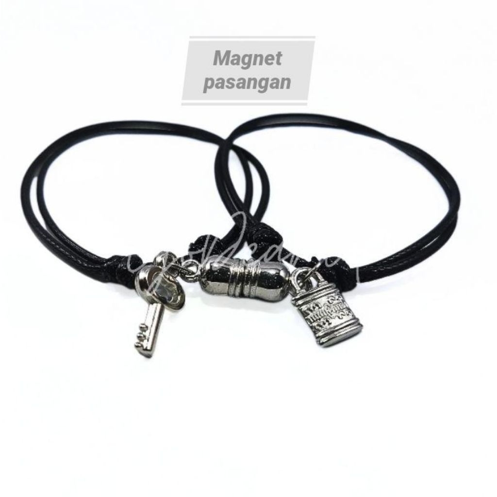 Gelang Hitam Magnet