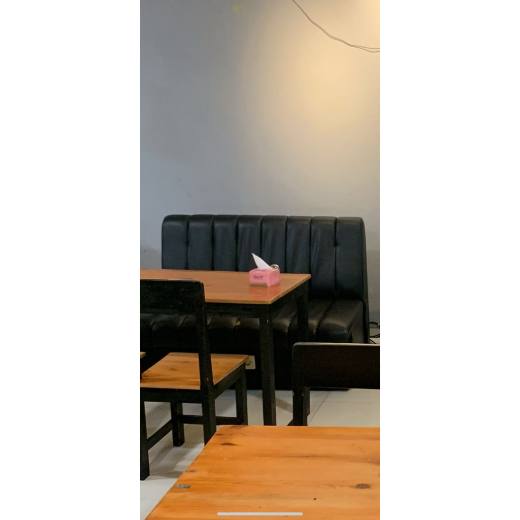 Sofa Bekas Restoran