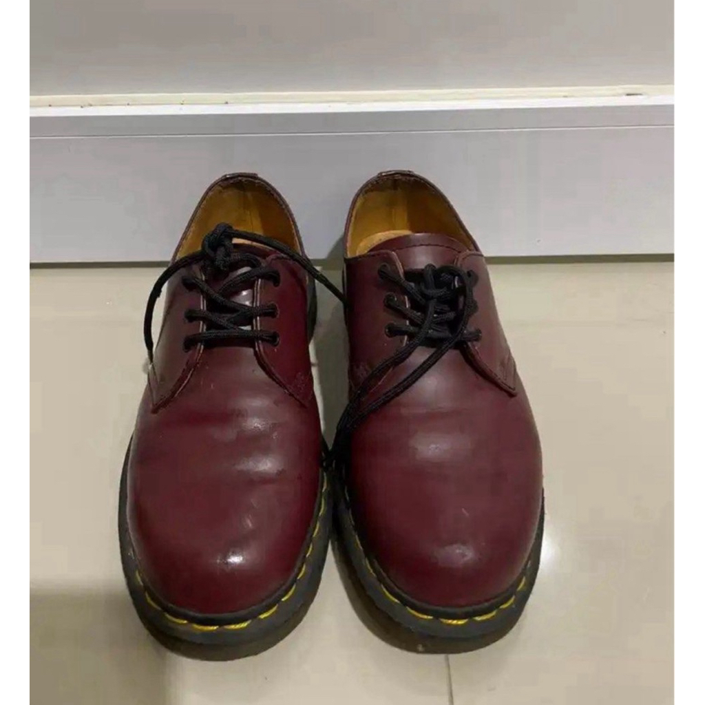 DocMart Red Cherry 1461