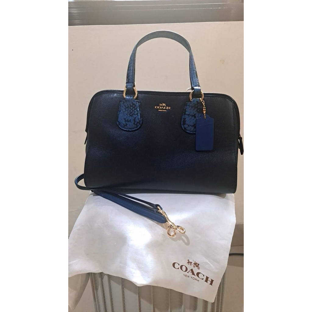Tas Coach Preloved