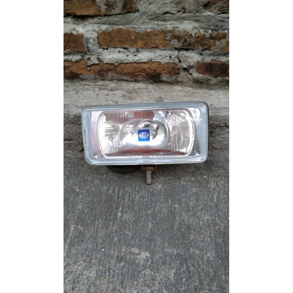 headlamp foglamp lampu kabut halogen hella Germany comet 550