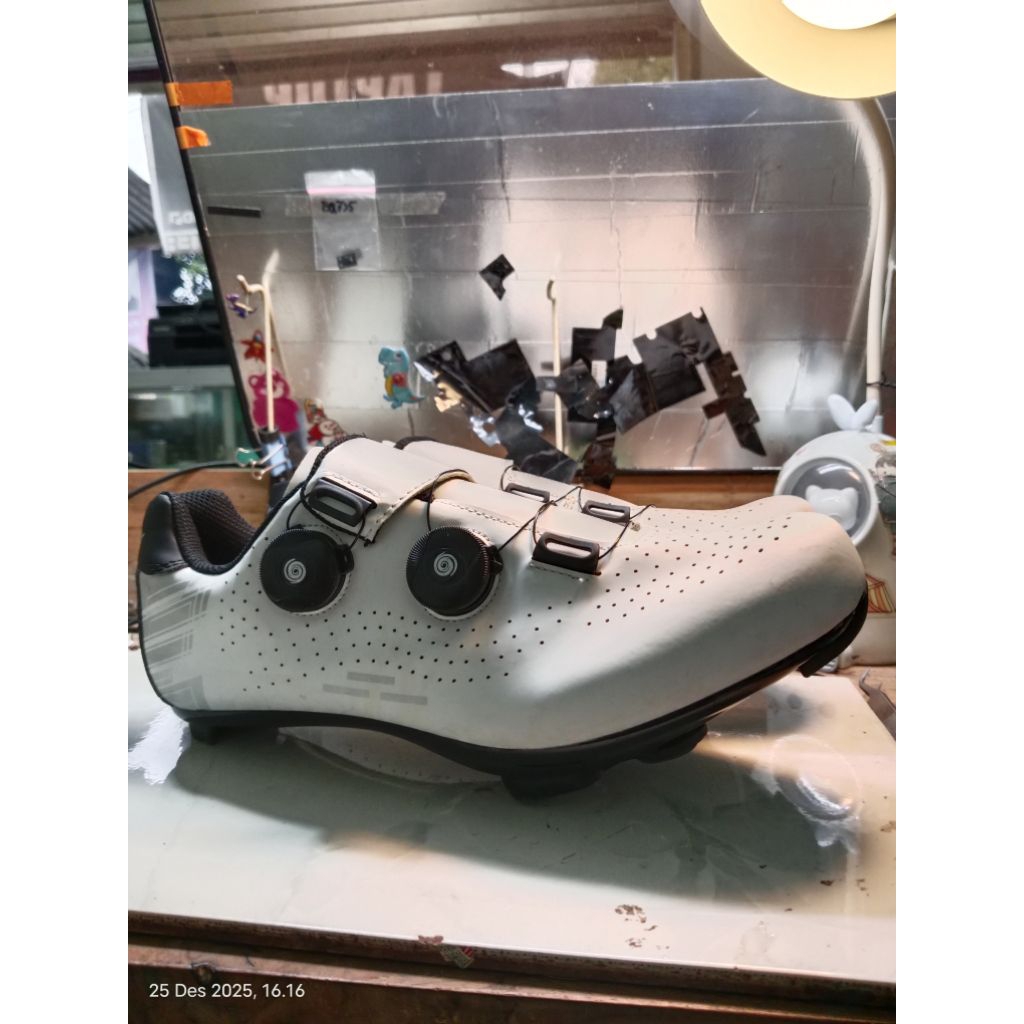 Sepatu Roadbike Cleat