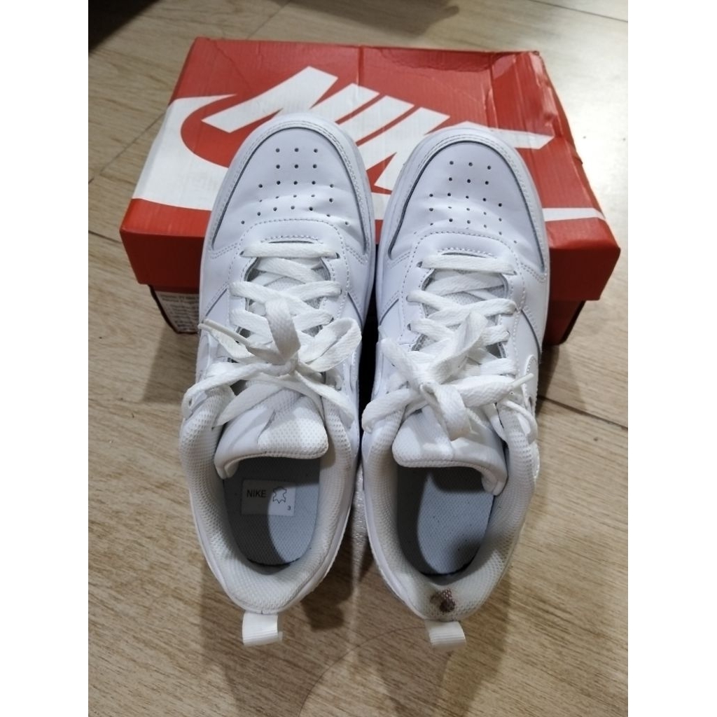 Nike Court Borough ORI STORE