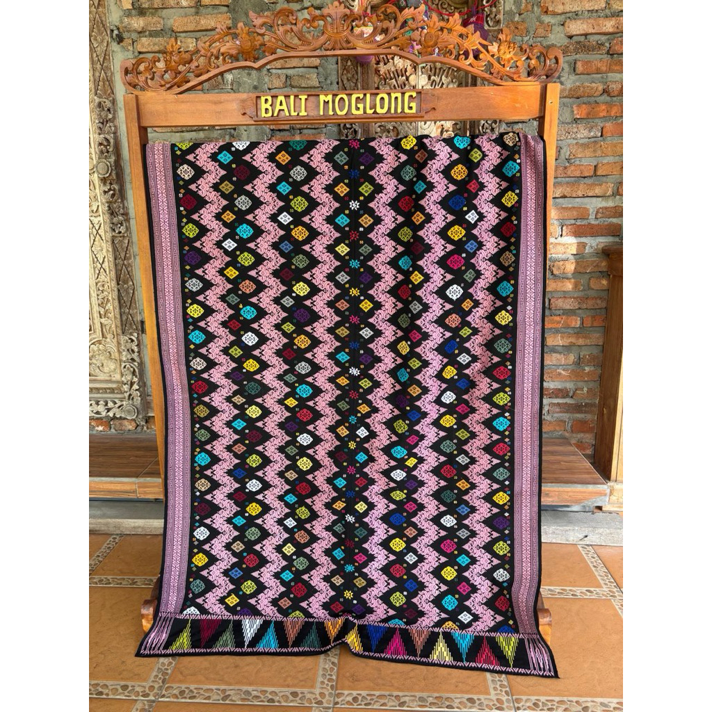 BALI MOGLONG - SONGKET JEMBRANA MOTIF LEGOD TUMPAL TAJI