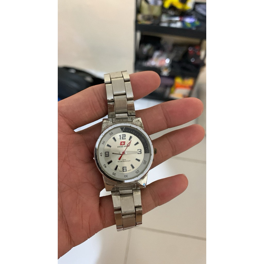 Jam SWISS ARMY ORI dari belanda(BEKAS)