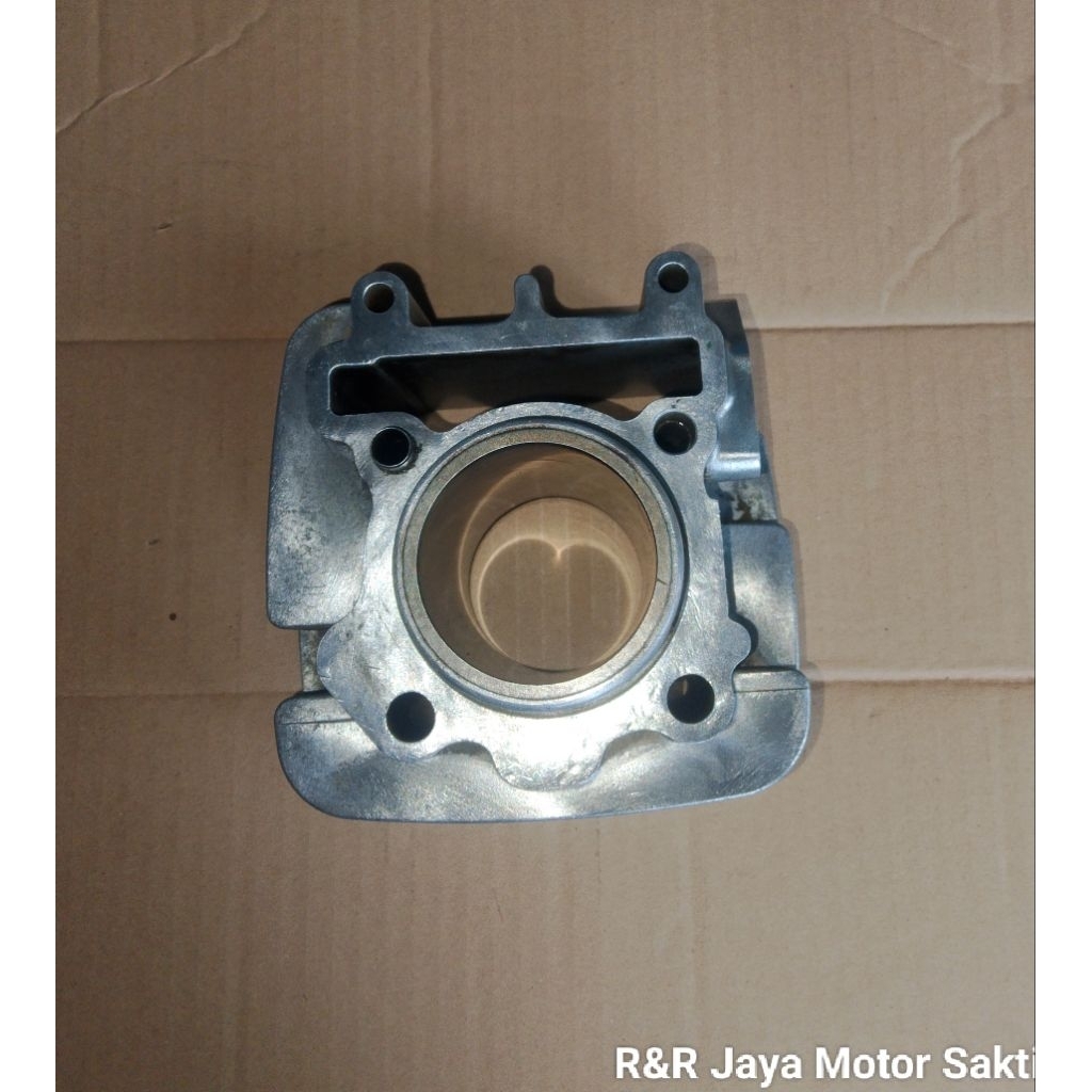 Boring Bahan Korter Yamaha Jupiter Z Robot / Vega ZR 5D9 ( Second / Original )