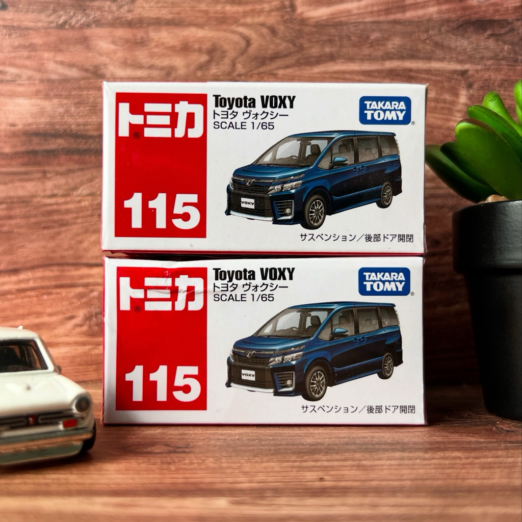 Tomica Toyota Voxy no 115 Biru Blue MPV Bukan Alphard Vellfire