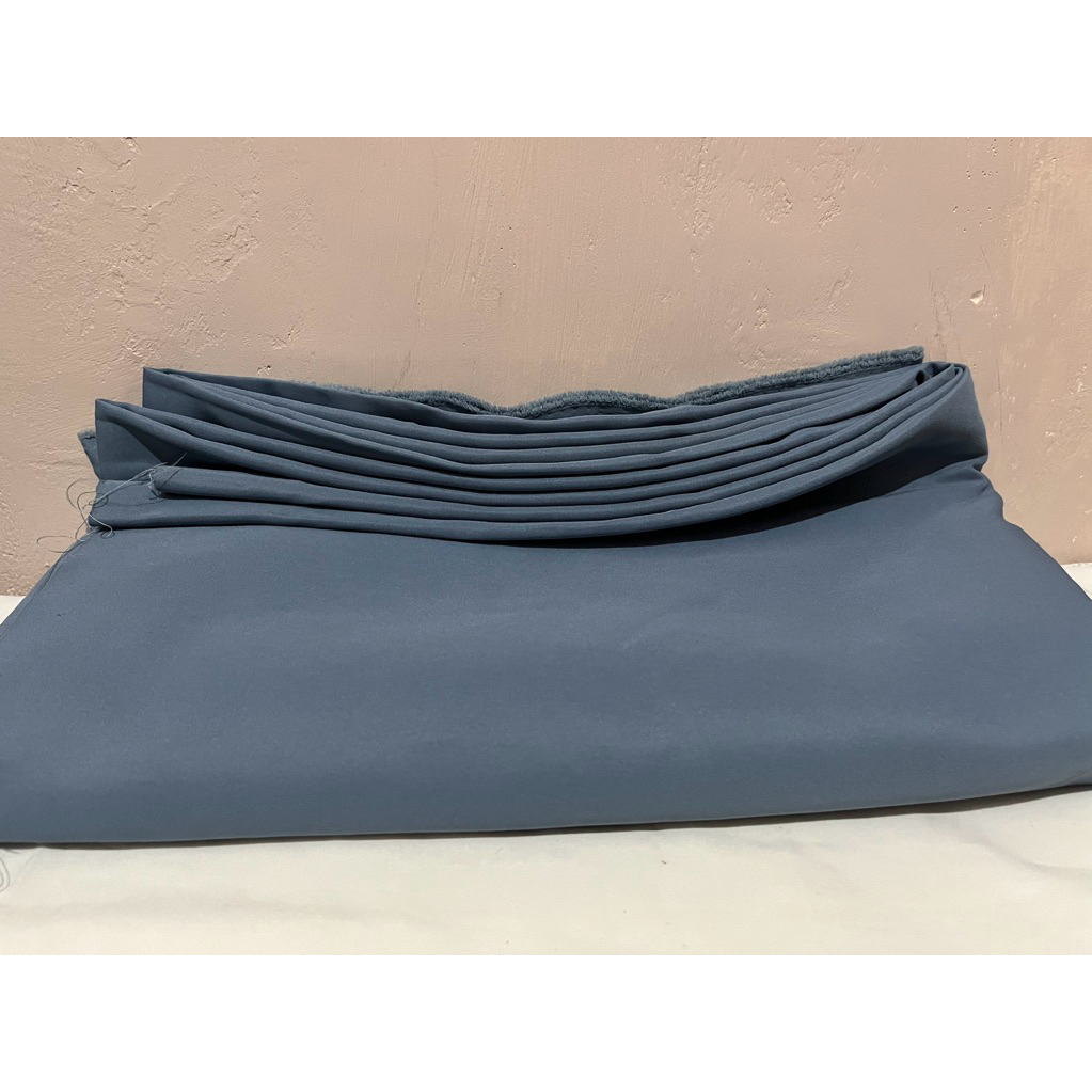 Bahan kain seragam sekolah SMA Abu-abu halus 3Meter