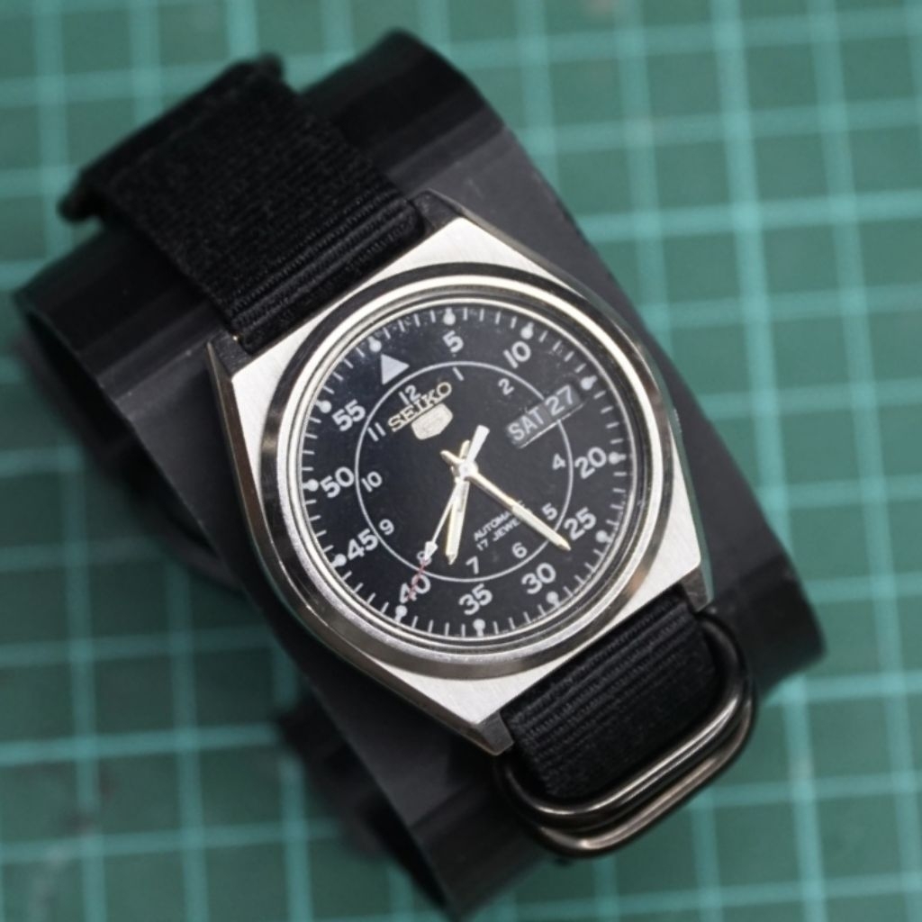 Seiko 7009-8760 Custom Pilot Dial Mod