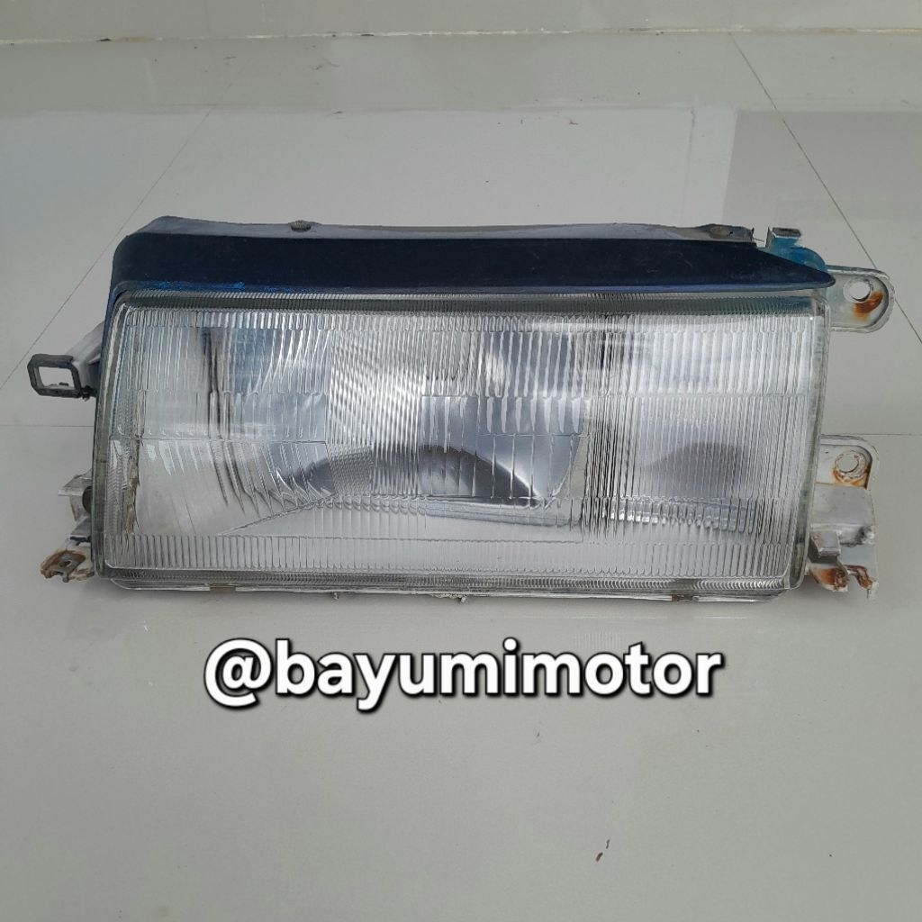 Headlamp lampu depan ford laser KIRI
