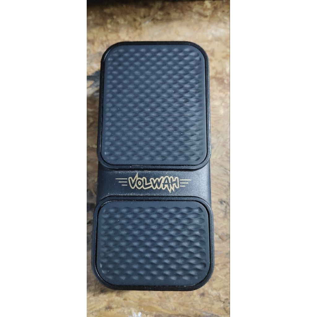 EFEK PEDAL WAH