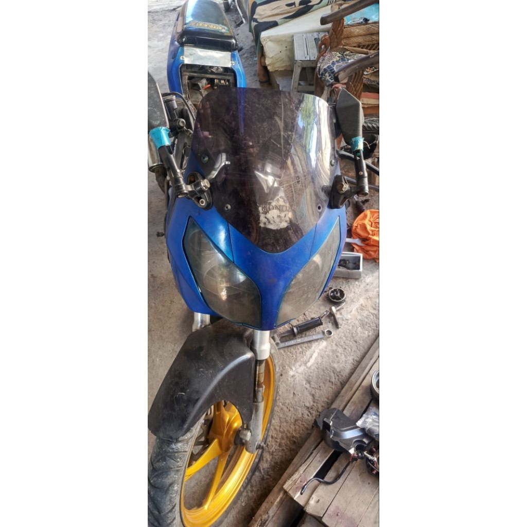 fairing depn + samping minerva 150r model cbr