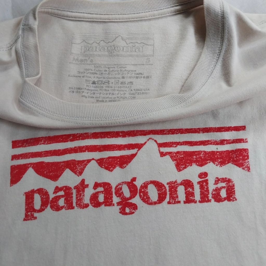 LONGSLEVEE PATAGONIA TANPA JAHITAN SAMPING