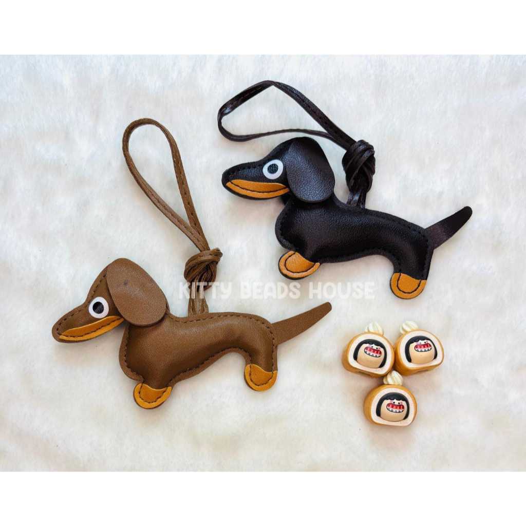 GANTUNGAN TAS BAG CHARM DOG DACHSHUND KULIT SINTETIS