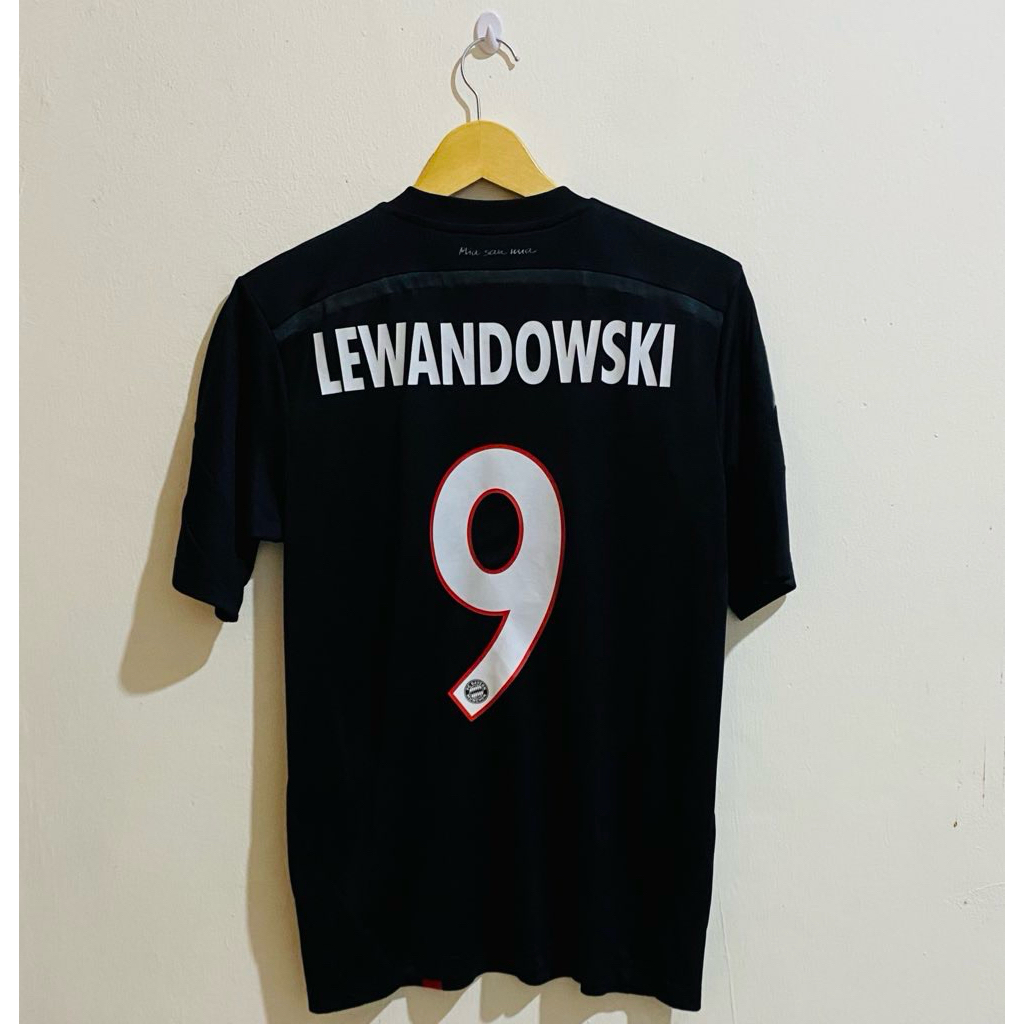 Jersey ORIGINAL Bayern Munchen Third 2014/15 - Robert Lewandowski (Size S)