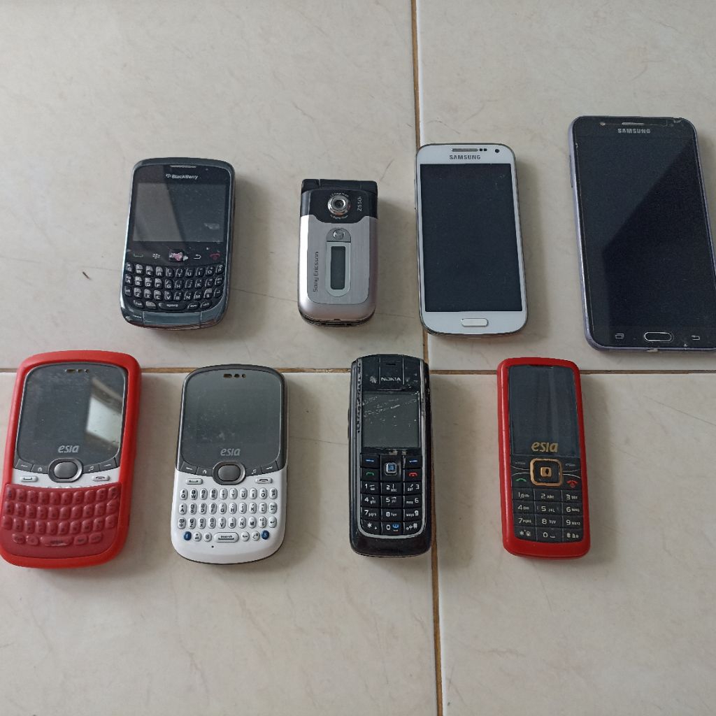 handphone bekas Sony Ericsson blackberry samsung