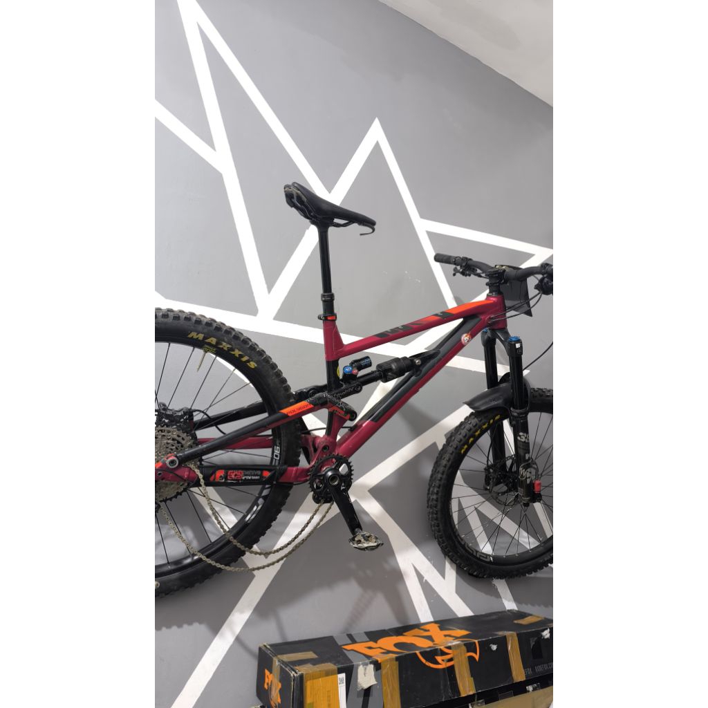 frameset polygon siskiu n8