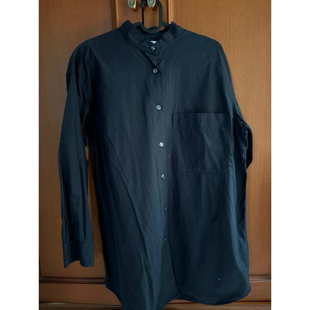 Kemeja Wanita Uniqlo (Preloved)