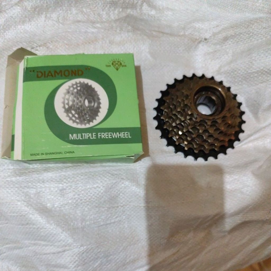 freewheel sprocket 8 speed drat ulir diamond brown hitam