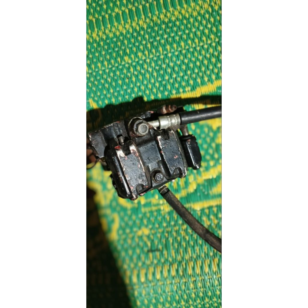 kaliper honda nv750Cc original