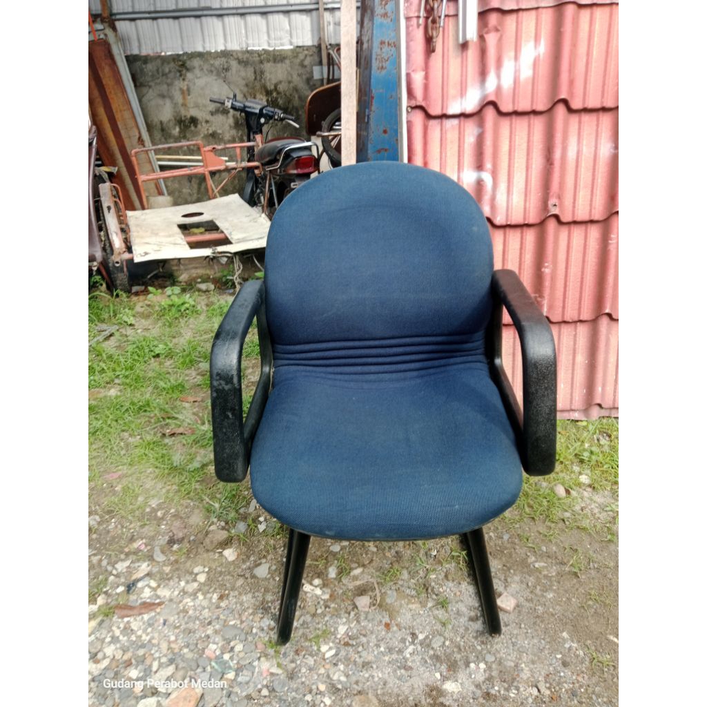 KURSI KANTOR BEKAS/ KURSI KERJA/ KURSI HADAP KANTOR KAKI BESI