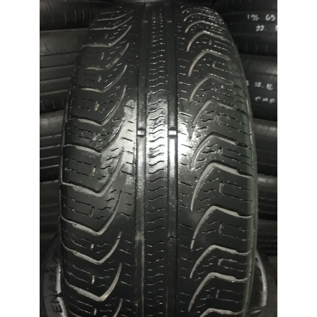 Ban Copotan Second.UK 205.70.R15.Nik (1124).Pirelli