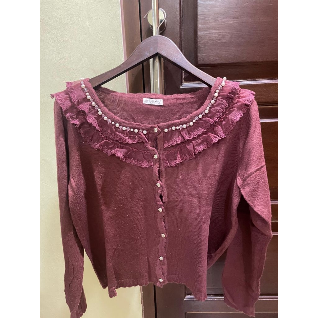 axes femme maroon cardigan vintage 2000's shoujo