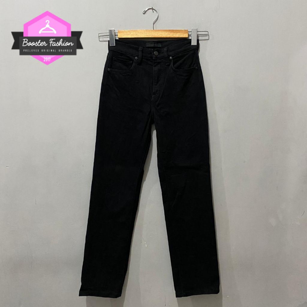 JEANS HW UNIQLO SLIM BLACK ORI SIZE 26-27
