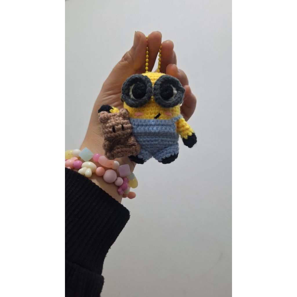 Boneka Rajut Minion Bob Amigurumi Crochet Keychain Gantungan Kunci