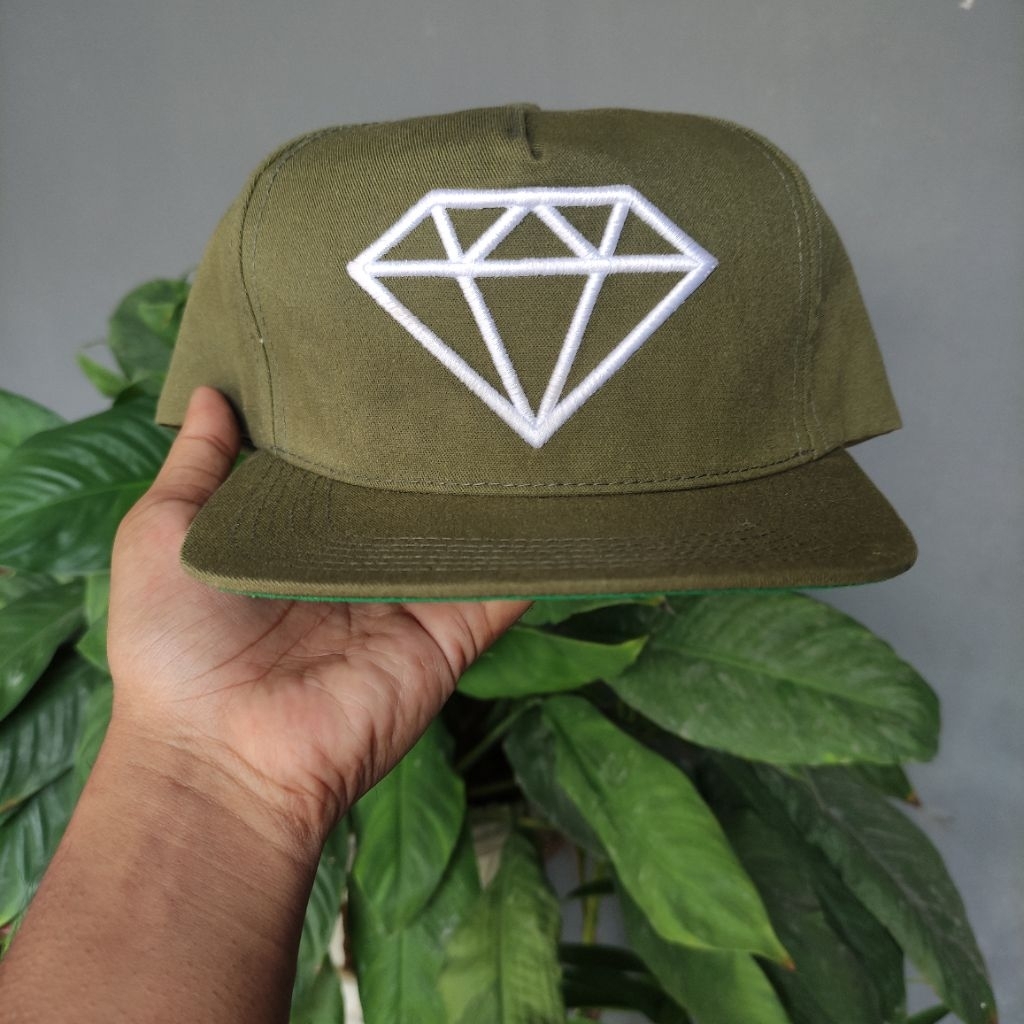 TOPI VINTAGE USA DIAM0ND BIG LOGO