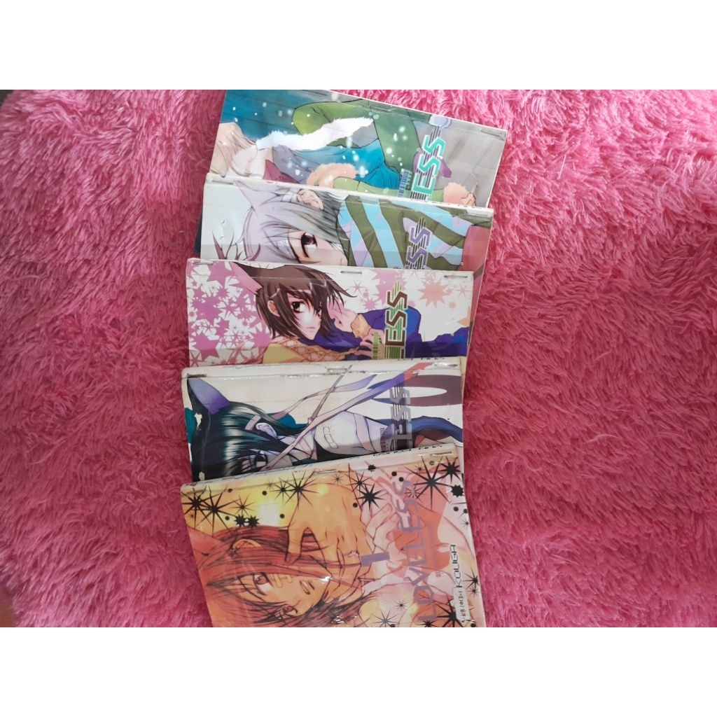 Komik Loveless 1 - 5
