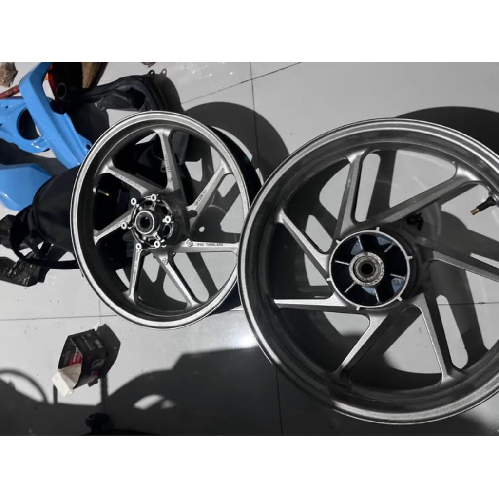 velg cbr250rr abs