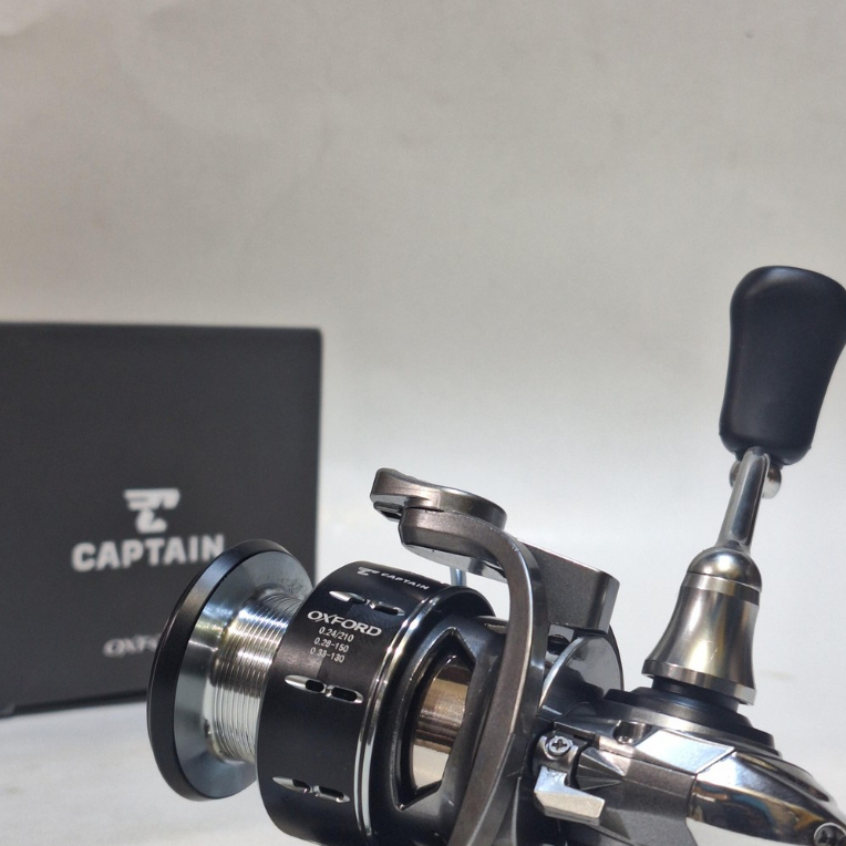 Reel Captain Oxford
