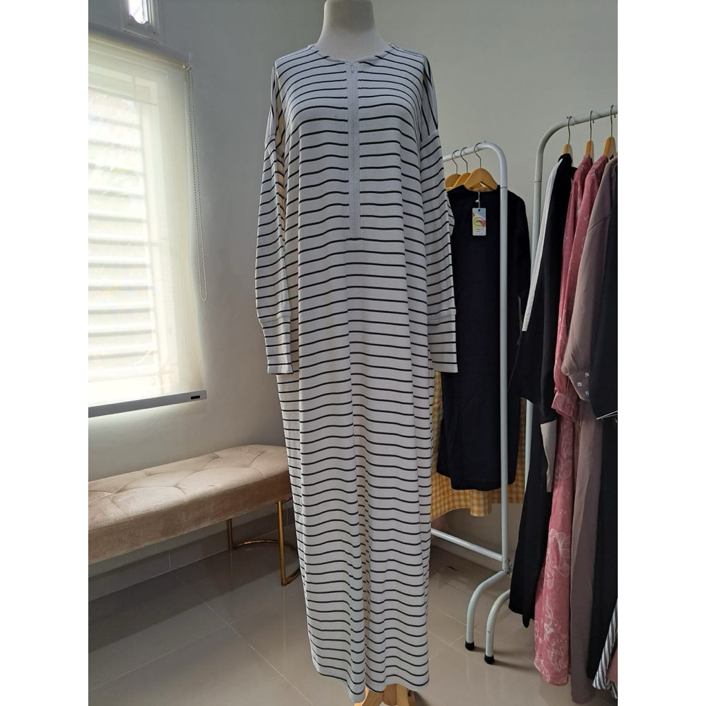 preloved by kaffah by zeeaudrey