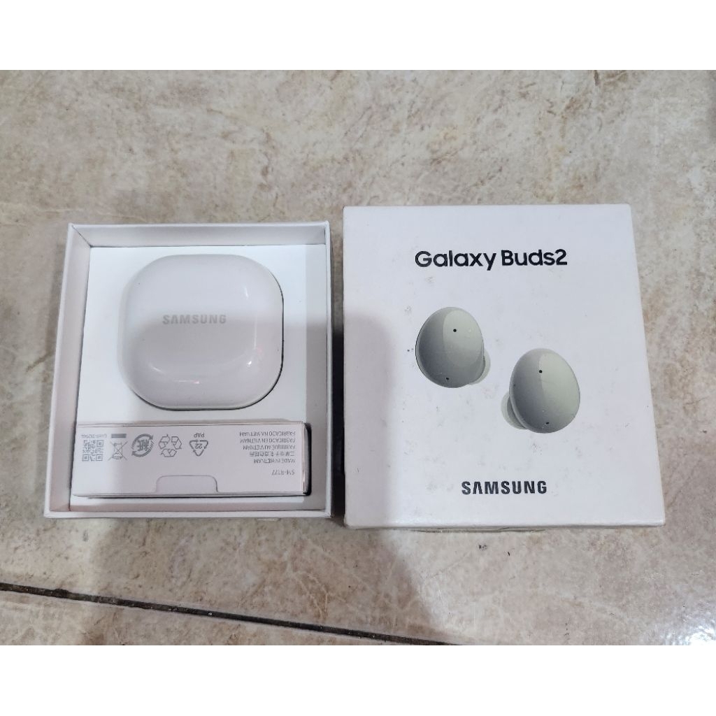 Galaxy Buds 2 Dan Galaxy Buds FE