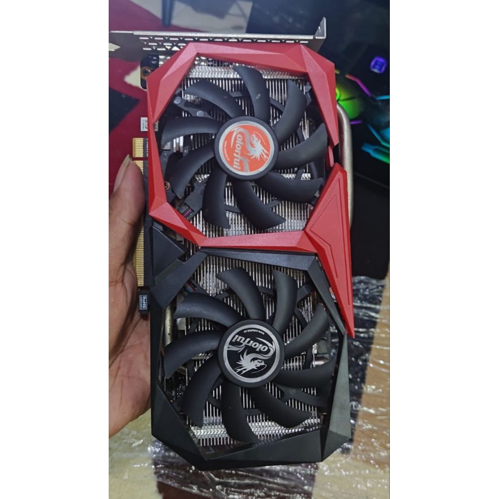 VGA colorful GTX 1650 4 GB