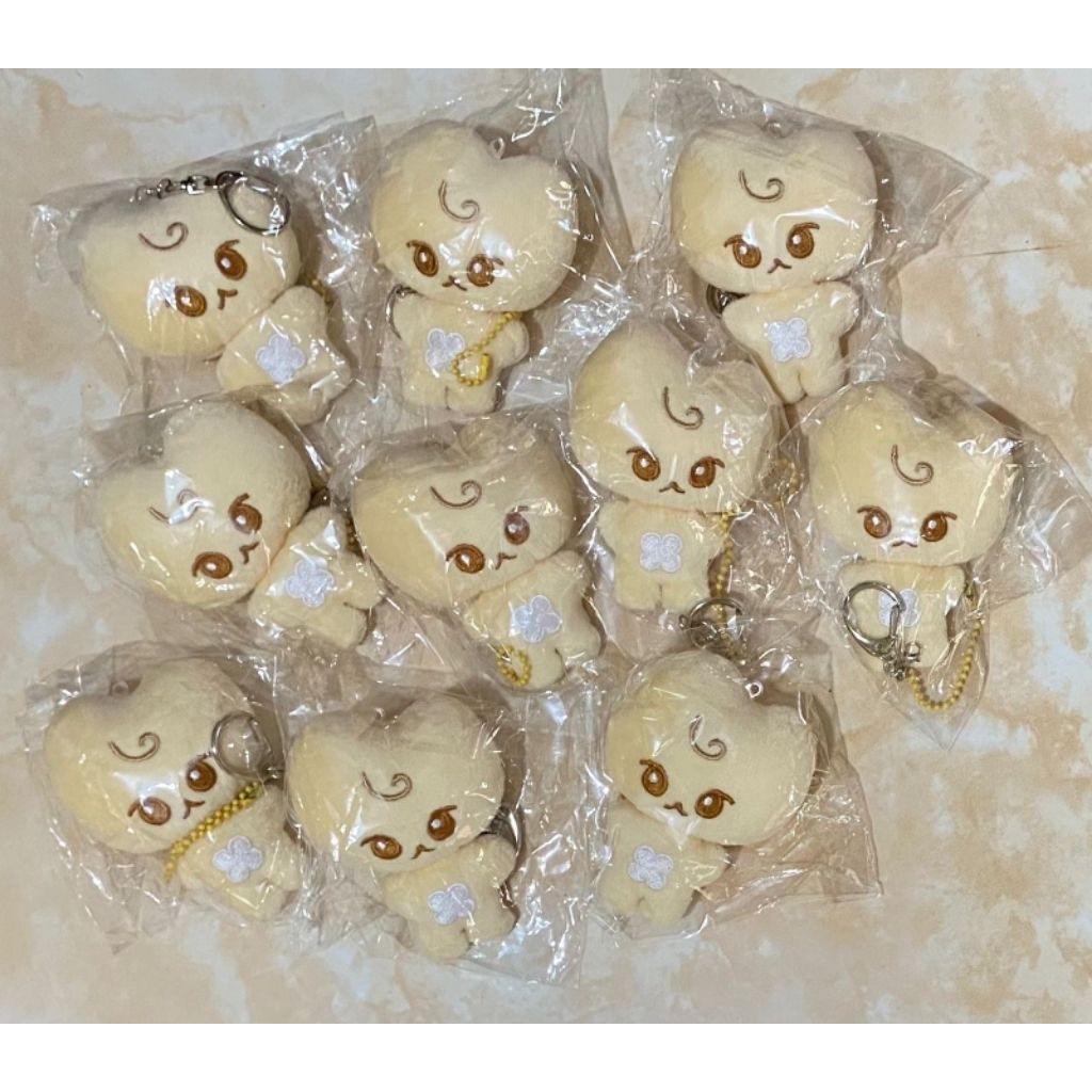 READY DOLL DOYOUNG - DOGUPPANG (UNOFF)