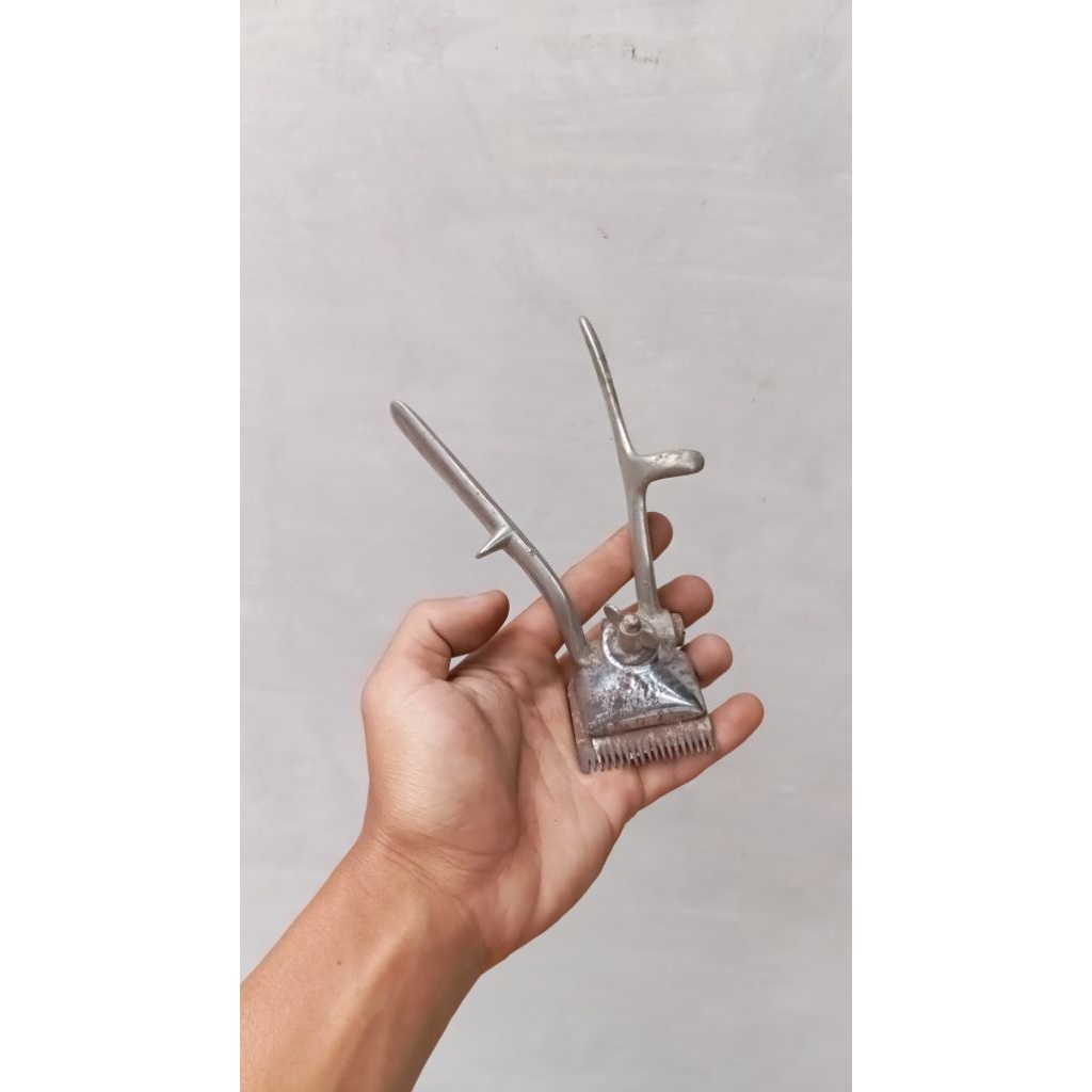 Gunting rambut jadul antik