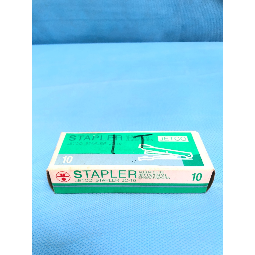 steples jutko no.10 ukuran sedang 1 pack isi 1000 buah