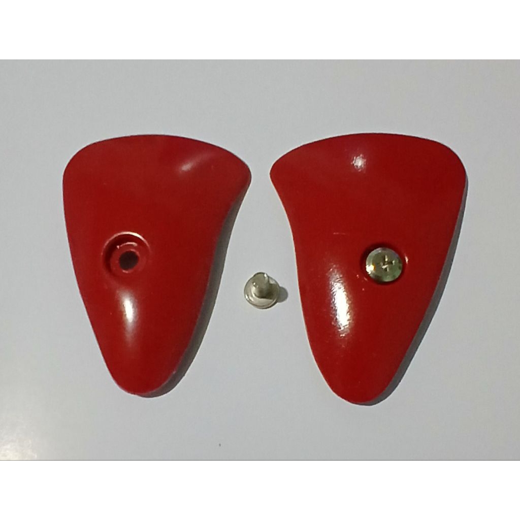 Kupingan Helm GM Evolution seprti di pict.