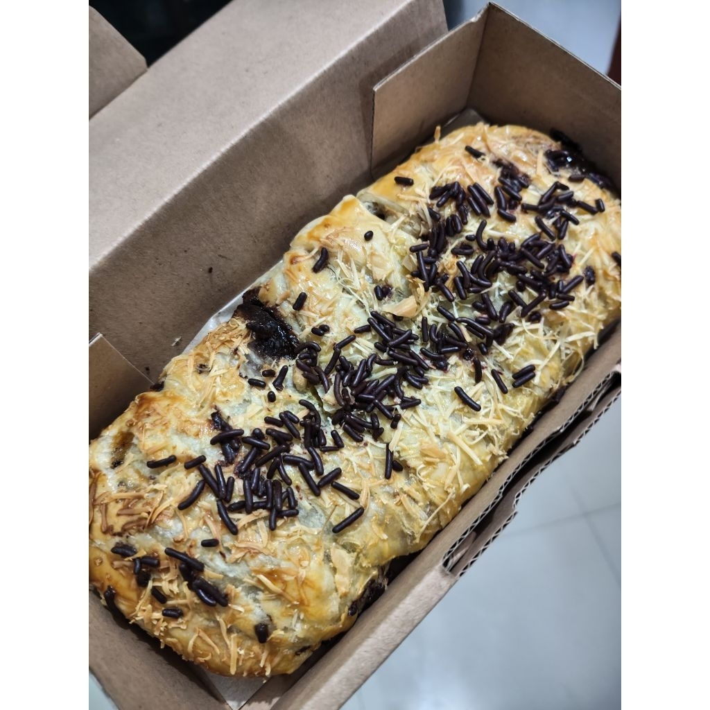 Banana strudel / Banana Pillow / Strudel coklat keju