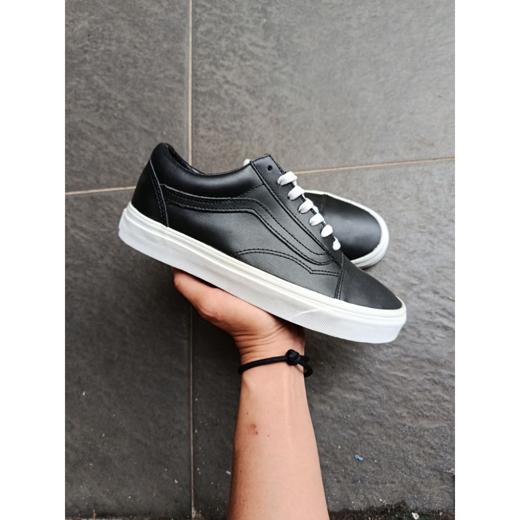 vans oldskool leather denim tounge